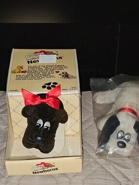 1985/1986 Tonka Pound Puppies Newborns Plush Dog with Red Bow & Grey Plush Dog